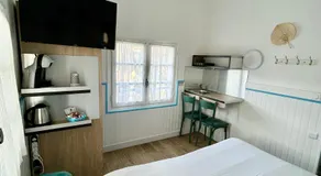 Hotel Oasis - Image 4