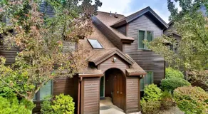 Spacious 3 BR Condo Steps Away From Slopes - Image 4