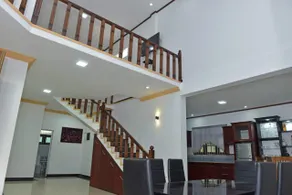 Sri Ra'anana Villa - Image 5