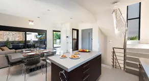 Ixia Breeze 1 - Image 3