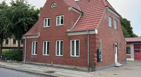 Villa - private parking - Image 5
