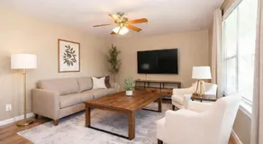 COZY JACKSON ESCAPE - Image 2