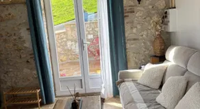 Maison calme et cosy sur les hauteurs - Image 2