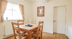 farmhouse braithwaite mews - Image 4