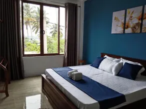 Lake Breeze Apartment - Image 2