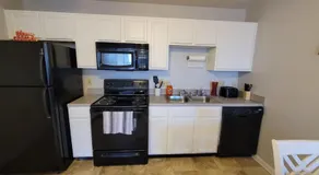 Overbrook Delight -tranquil stay for day and night - Image 4