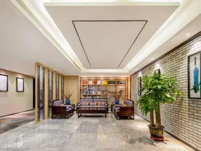 City Hotel - Image 5