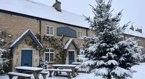 Cat and Custard Pot Inn - Image 5