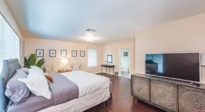 Incredible Home up to 12 guests, with pool - Image 2