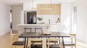 Cozy Home Close to Beach and Hobart CBD - Image 3