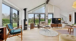 New Holiday Home Close To The Beach - Image 3