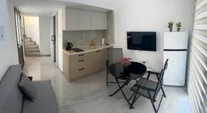 Row 7 Holiday Homes - Image 4