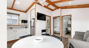 Portland Holiday Village - Image 5