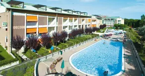 Recharge by the Pool in Your Holiday Home - Image 3