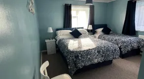 Lynn Hill Guest House - Image 2