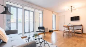 Euratechnologies - Bright apartment with parking - Image 2