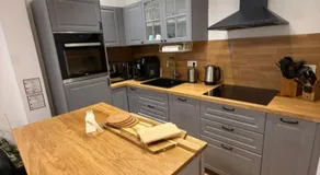 NEU - APARTMENT FOR 6 IN HAGEN- DIRECT PARKING! A45 - A1 - A46 Richtung Dortmund Netflix - WIFI, Fully-Automatic-COFFEMASHINE, KITCHEN, NETFLIX, DISNEY - Image 4