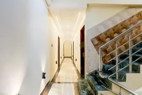 Hotel O The Skies - Image 5
