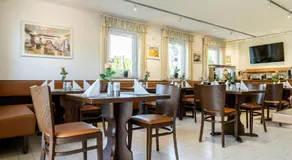 Land-gut-Hotel am Ring - Image 3