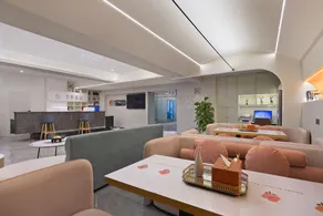 Huayang Xingchen Smart Cinema Hotel (Neijiang Wanda Plaza High-speed Railway North Station Branch) - Image 5