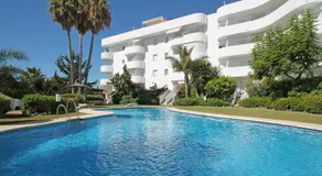Marbella Real - 3 Bedroom Apartment - Image 2