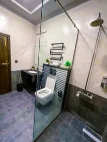Vintage Luxury Hotel - Image 4