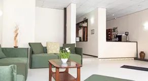 Relax Inn Hotel - Image 4