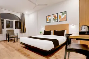 Super Townhouse Prayagraj Near Railway Station Formerly Santosh Palace - Image 2