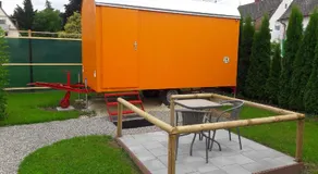 "Nesthocker" Café-Snackbar-Pension-Bauwagencamp - Image 4