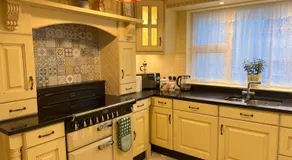 LILY'S LODGE - Beautiful Central Buncrana Home - Image 4