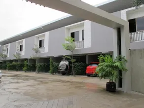 189 Resort - Image 3