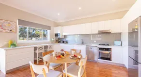 Pet friendly 24 Irawari Crescent - pool, air con, boat parking - Image 3