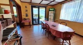 Lake Lodge Hostel - Image 5