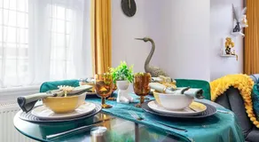 Immaculate 2BR London Flat with King Bed-Parking Available-Sleeps 6-20 Percent OFF Off Long Stays! Perfect for Families, Contractors & Couples! - Image 5