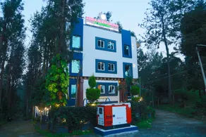 The Lavish Moon Yercaud - Image 4