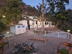 The Sweven NeerVan - Image 4
