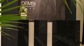 DEMSI Palace Hotel & Restaurant - Image 4