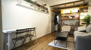 Pretty 36 m near Buttes-Chaumont - Image 3