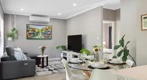 Tranquil Gumnut Cottage - Close to Airport - Image 2