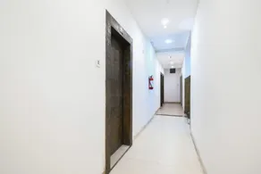Hotel Aarav 94 - Image 4