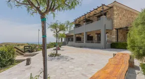 Tramonto Suites - Image 5
