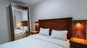 Cleopetra Hotel - Image 2