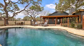 Tree House Bungalow @ Bergheim Ranch - Image 2