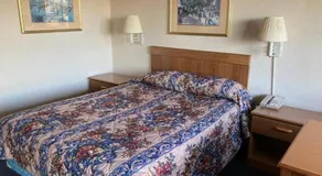 FAIRFIELD MOTEL OF WINNSBORO - Image 2