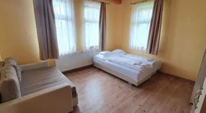 Elringat-lak Apartmanház - Image 2