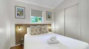 Bimbadeen Estate Villa 1 - Image 2