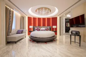 The Qube Hotel Nanchang East - Image 2