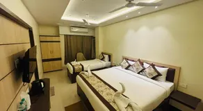 Hotel Pragati Palace - Image 2