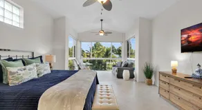 611 Mariners Club - Image 2