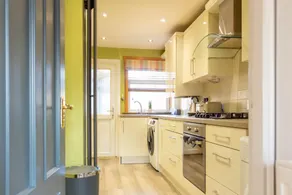 Gunn House - Image 3